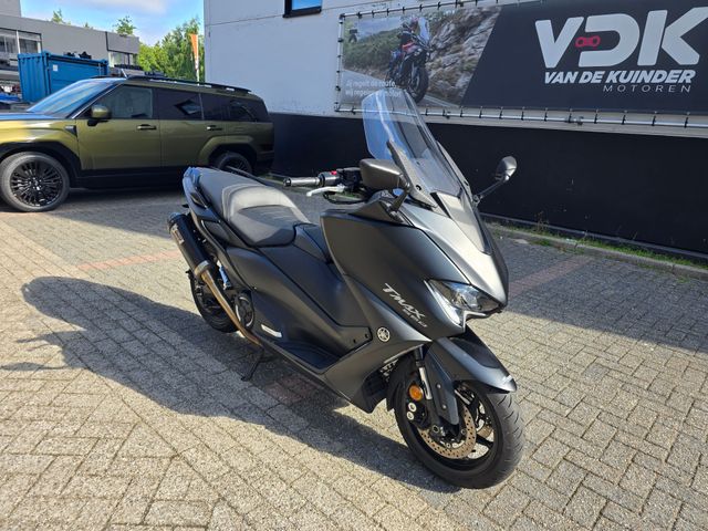 yamaha - tmax-560