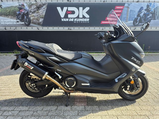 yamaha - tmax-560