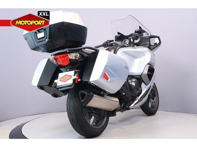 triumph - trophy-1200