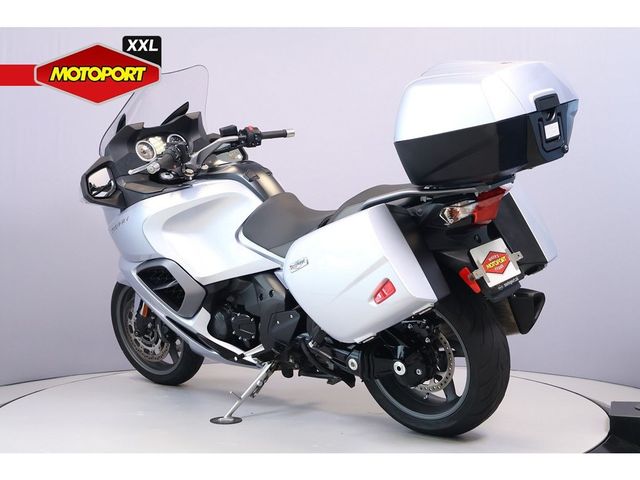 triumph - trophy-1200