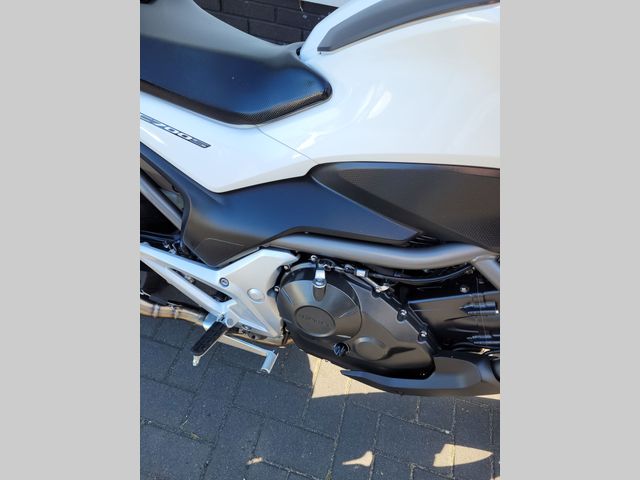 honda - nc-700-s-c-abs
