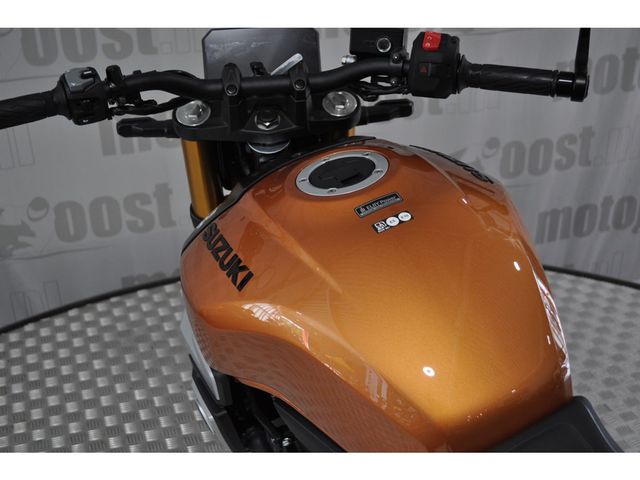 suzuki - gsx-8t