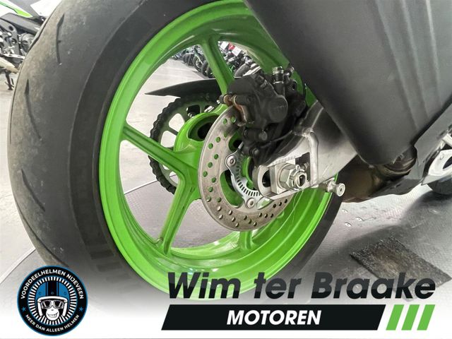 kawasaki - ninja-zx-6r-30th-anniversary-edition
