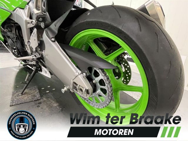 kawasaki - ninja-zx-6r-30th-anniversary-edition