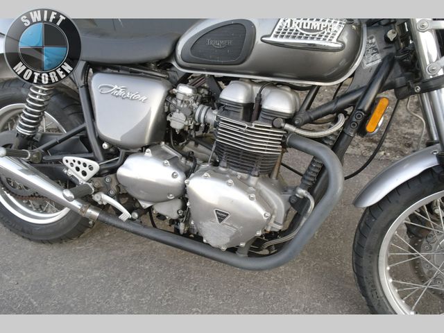 triumph - thruxton-900