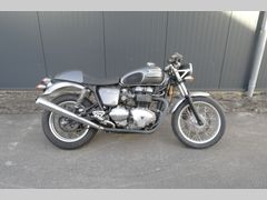 TRIUMPH THRUXTON 900
