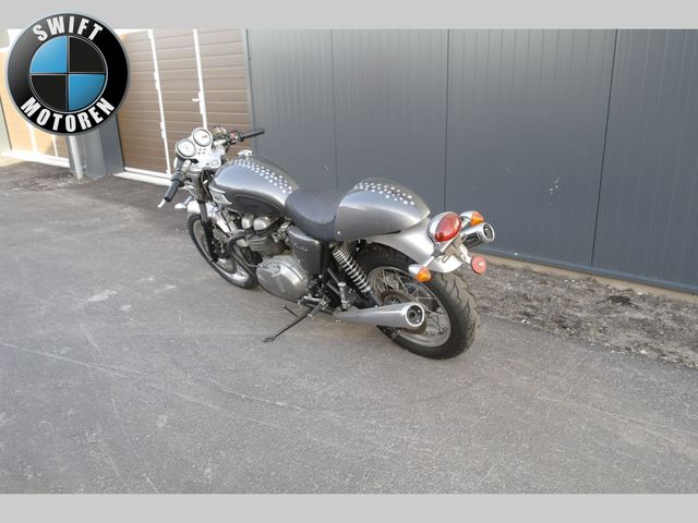 triumph - thruxton-900