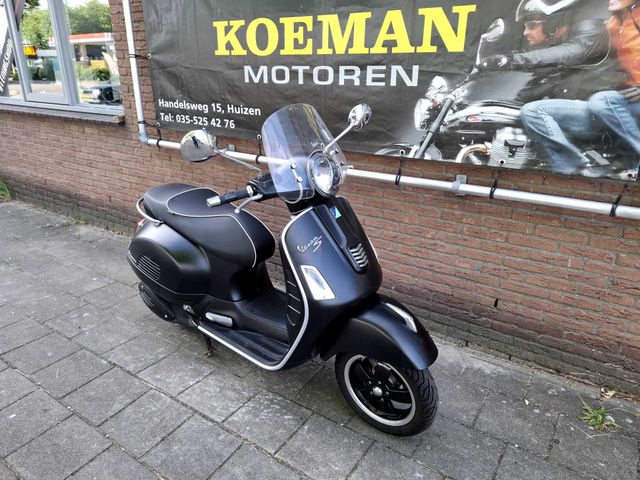 vespa - gts-300-super-sport