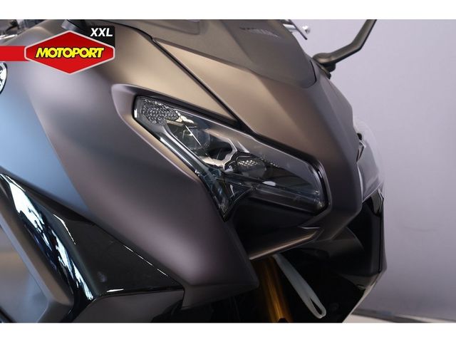 yamaha - tmax-tech-max-560