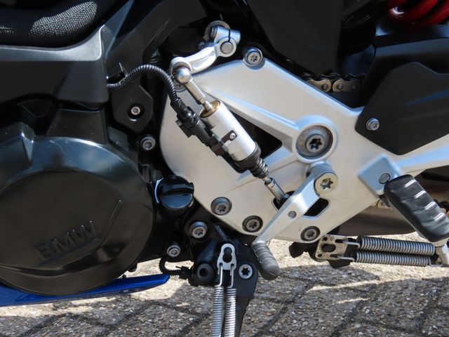 bmw - f-900-r