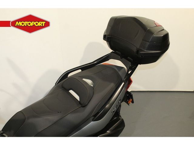 yamaha - x-max-300-tech-max
