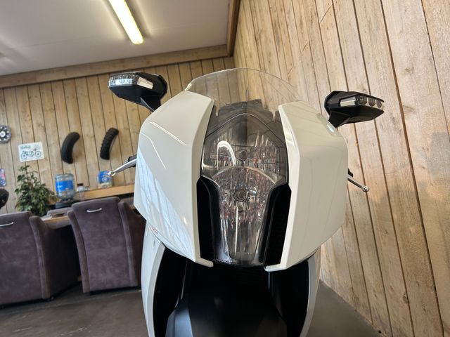 ktm - 1190-rc-8