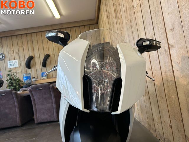ktm - 1190-rc-8