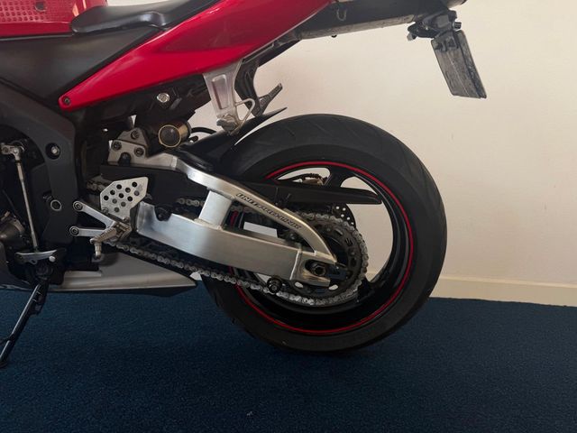 honda - cbr-600-rr