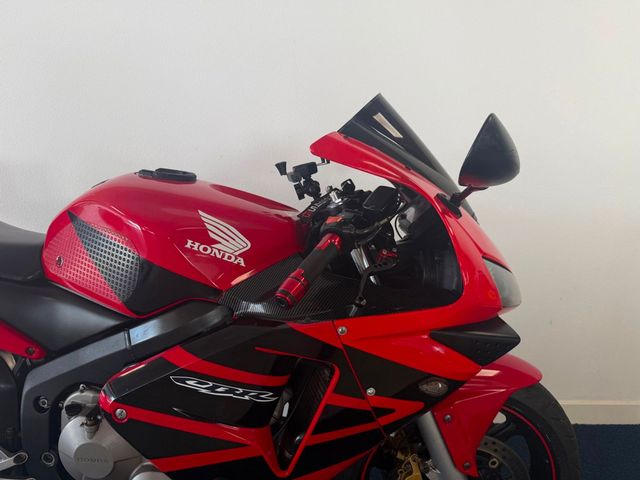 honda - cbr-600-rr