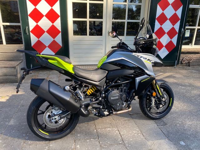 benelli - trk-902