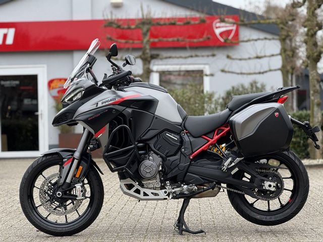 ducati - multistrada-v4-s-grand-tour