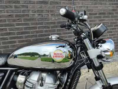 ROYAL ENFIELD INTERCEPTOR 650 – foto 3