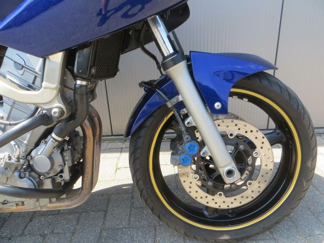 yamaha - tdm-900
