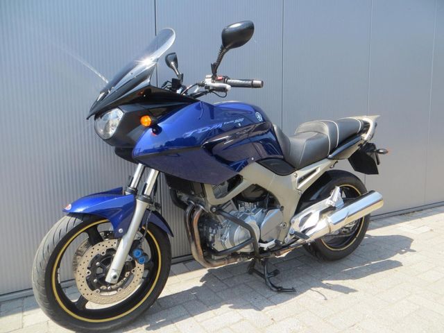 yamaha - tdm-900