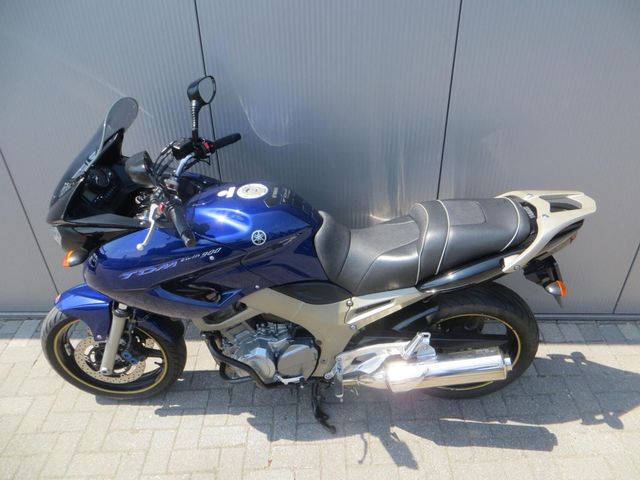 yamaha - tdm-900