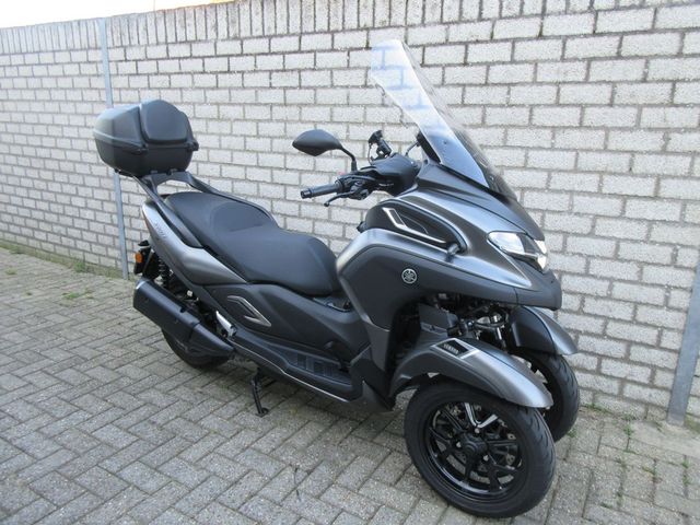 yamaha - tricity-300