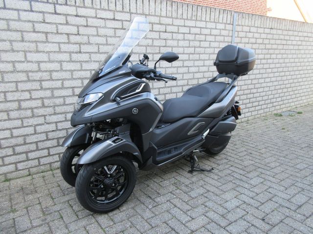 yamaha - tricity-300