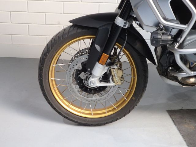 bmw - r-1250-gs-adventure