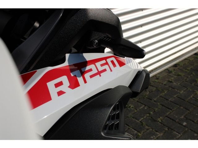 bmw - r-1250-gs-adventure