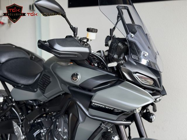 yamaha - tracer-9