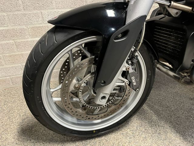 bmw - r-1200-r-abs