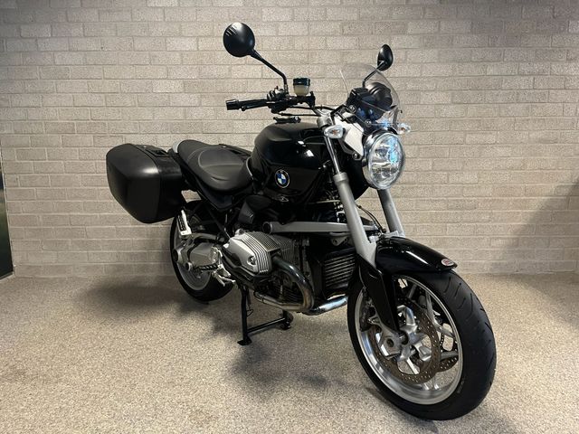 bmw - r-1200-r-abs