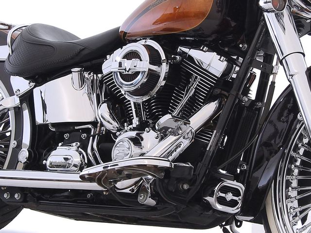 harley-davidson - softail-deluxe-flstn