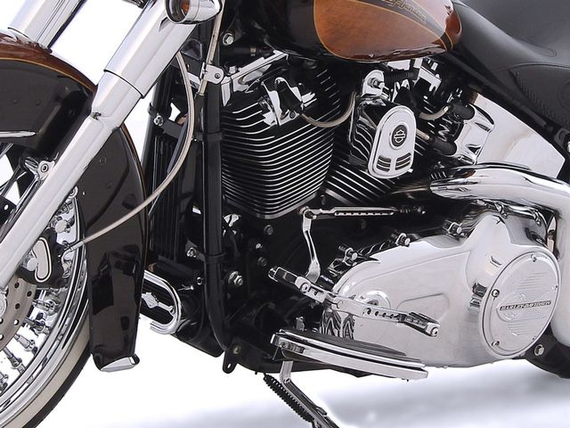 harley-davidson - softail-deluxe-flstn