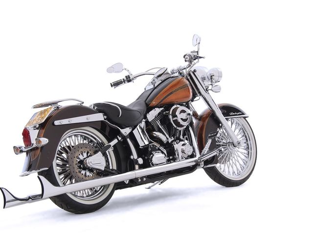 harley-davidson - softail-deluxe-flstn
