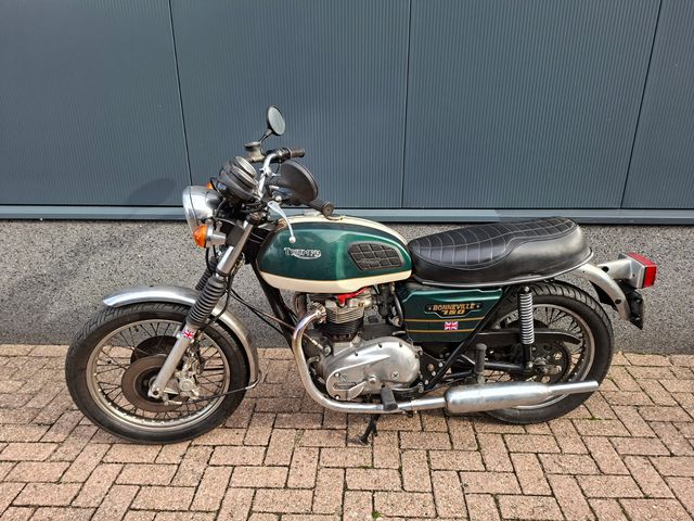 triumph - bonneville
