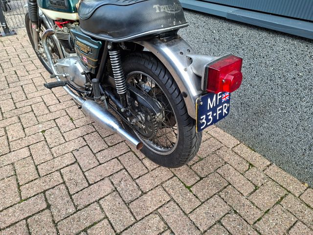 triumph - bonneville