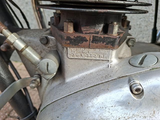 triumph - bonneville