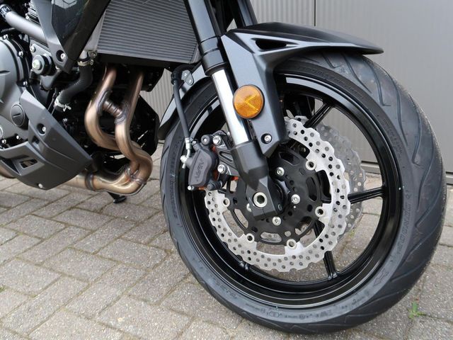 kawasaki - versys-650-tourer