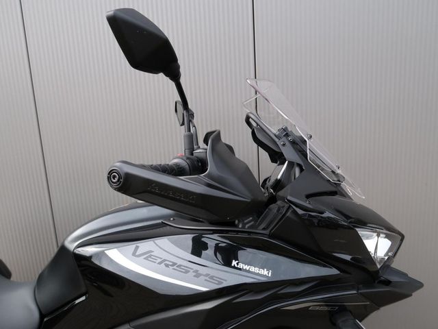 kawasaki - versys-650-tourer