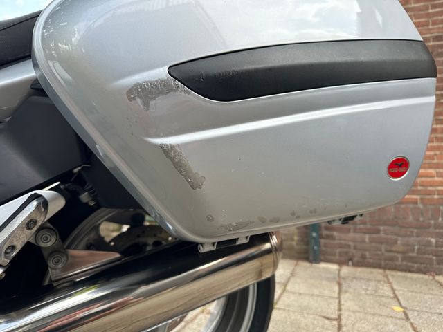 moto-guzzi - norge-1200-gt