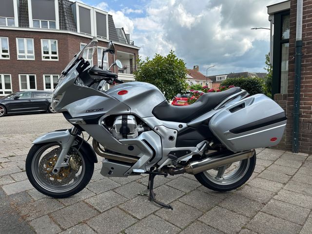 moto-guzzi - norge-1200-gt