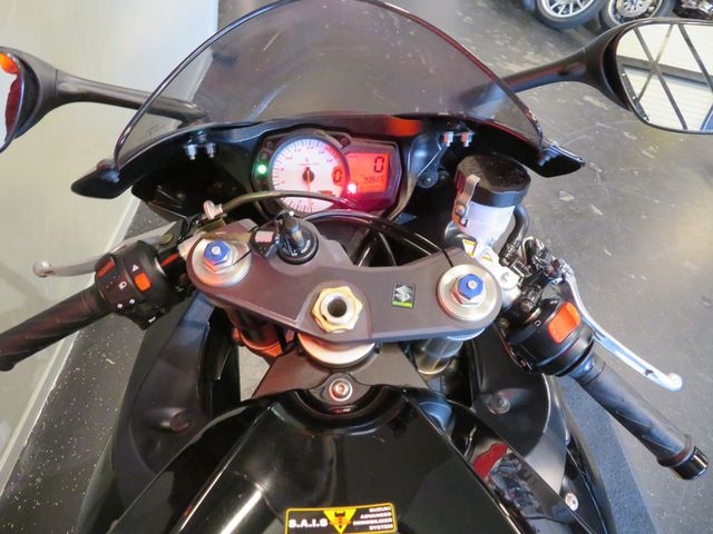 suzuki - gsx-r-600