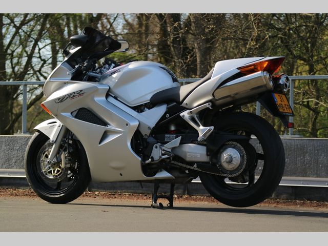 honda - vfr-800-f-vtec-abs