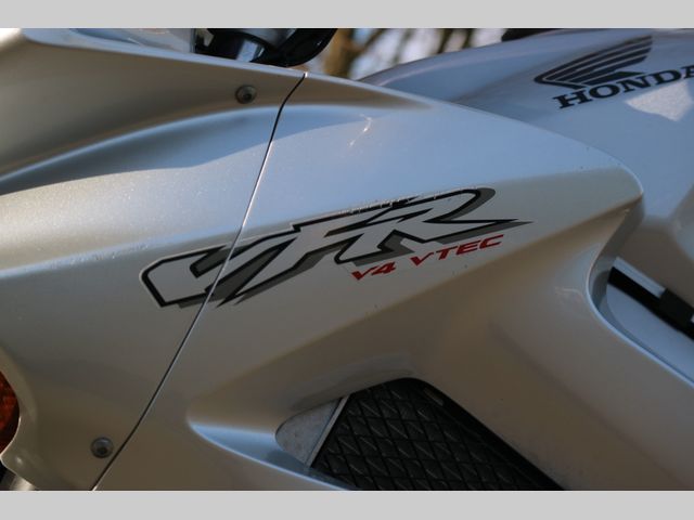 honda - vfr-800-f-vtec-abs