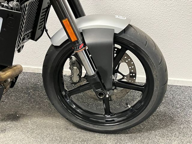 husqvarna - vitpilen-701