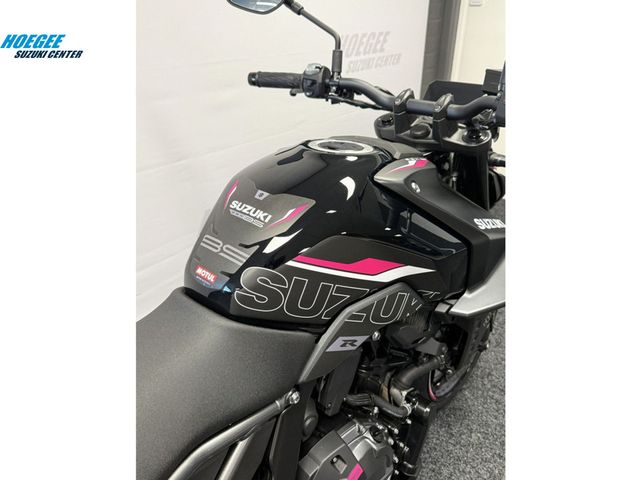 suzuki - gsx-8s