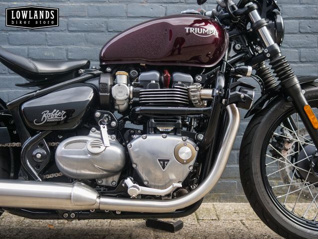 triumph - bonneville-bobber