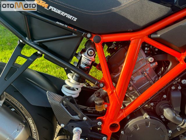 ktm - 1290-super-duke-r