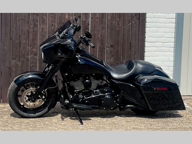 harley-davidson - street-glide